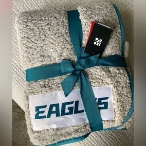 NWT NFL Eagles Fleece Blanket Throw